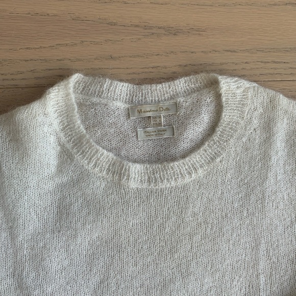 Fine knit wool Italian made crewneck sweater - Picture 2 of 7